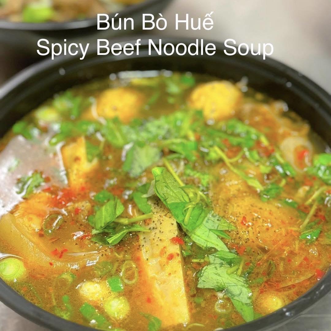 SPICY BEEF NOODLE SOUP / BÚN BÒ HUẾ